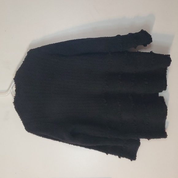 Barefoot Dreams Cozychic Boardwalk Fringe Cardigan Size Medium Black Soft Cozy - Picture 13 of 16